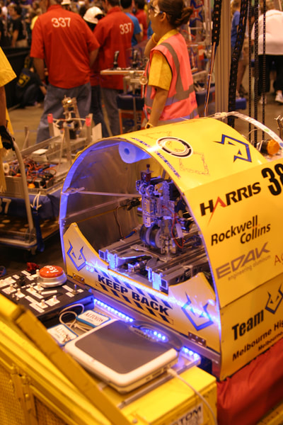 2011 Logomotion